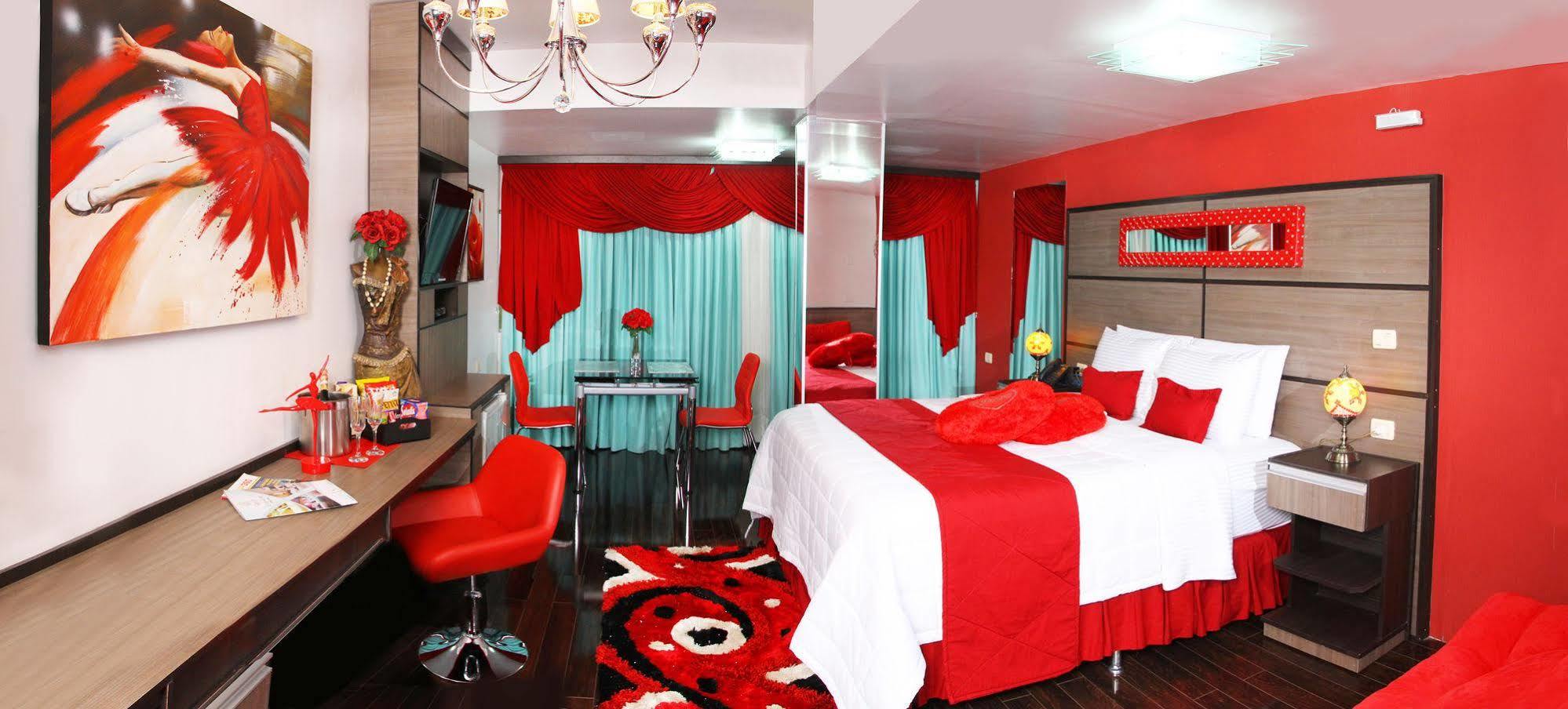 Luxsur Hotel Encarnación Buitenkant foto